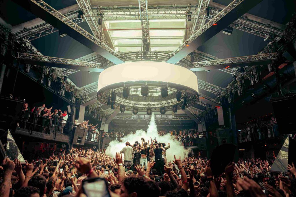 20260509_AMNESIA_@CATA.FILMZZZ-213